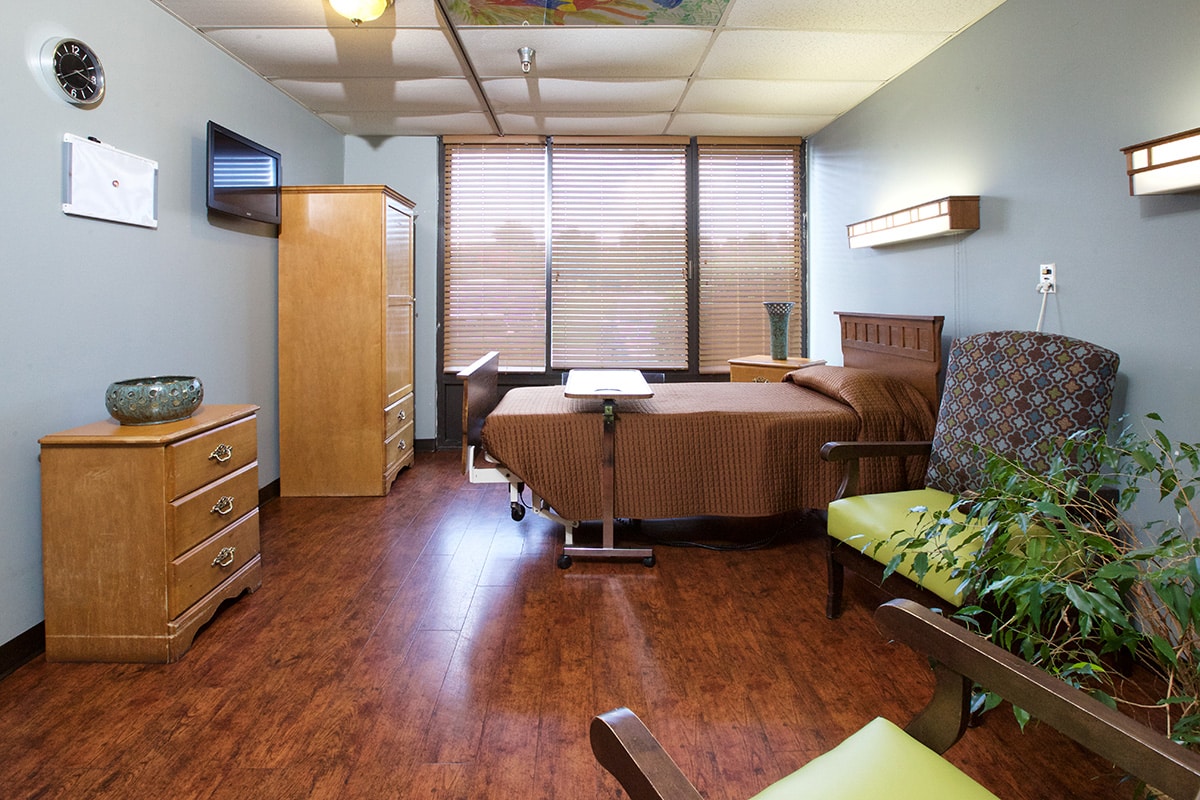A bedroom at Selmer Post Acute